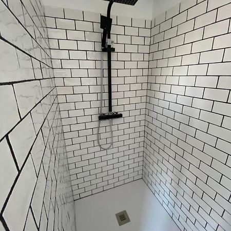 Duplex Proche Gare Vue Tour Perret Avec Parking Gratuit Apartamento Amiens Exterior foto