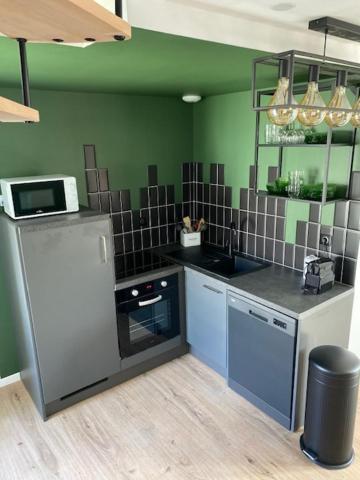 Duplex Proche Gare Vue Tour Perret Avec Parking Gratuit Apartamento Amiens Exterior foto